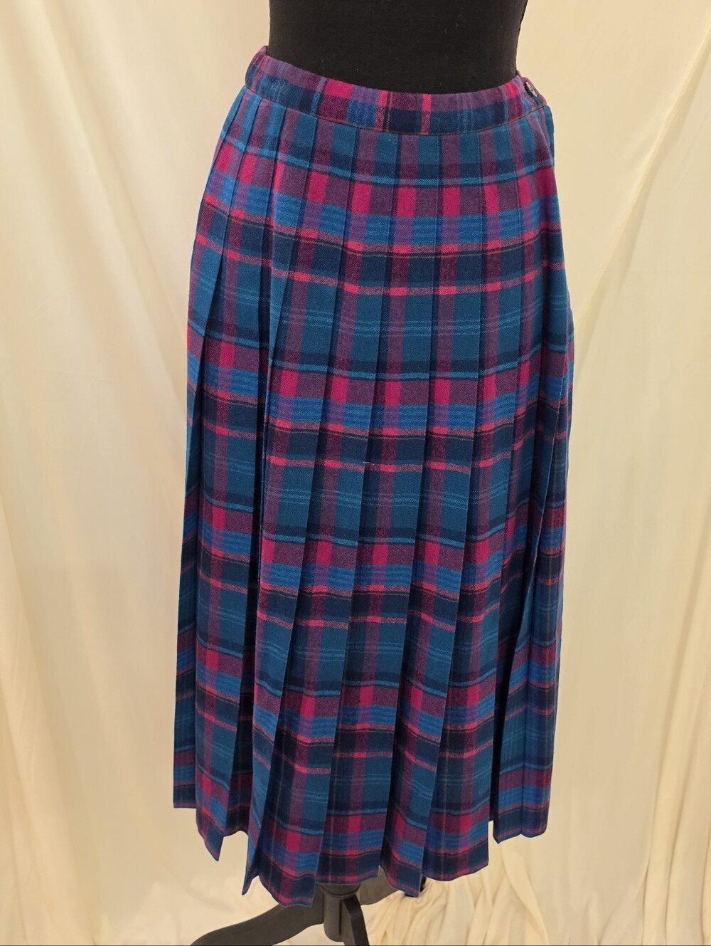 Vintage Pendleton Wool Pleated Plaid Midi Skirt Size 10 Blue Pink Teal Tartan